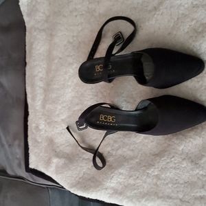 Black BCBG Max Azaria  size 6.5 shoes